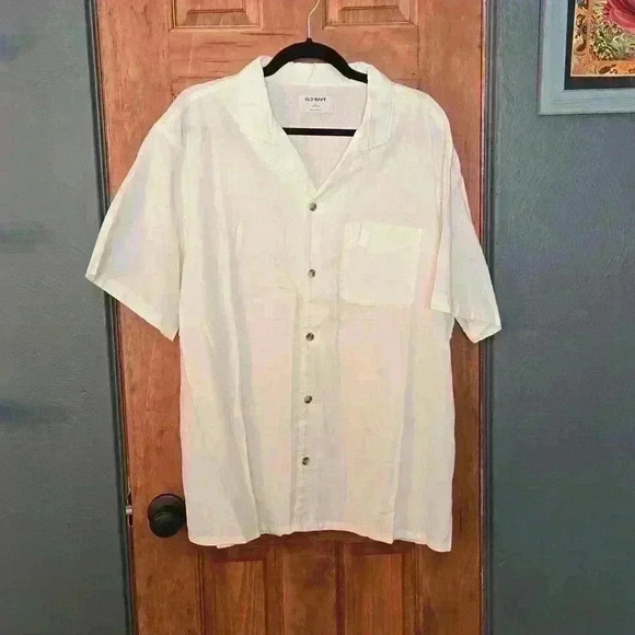 Causal White Button Down - Picture 2 of 7